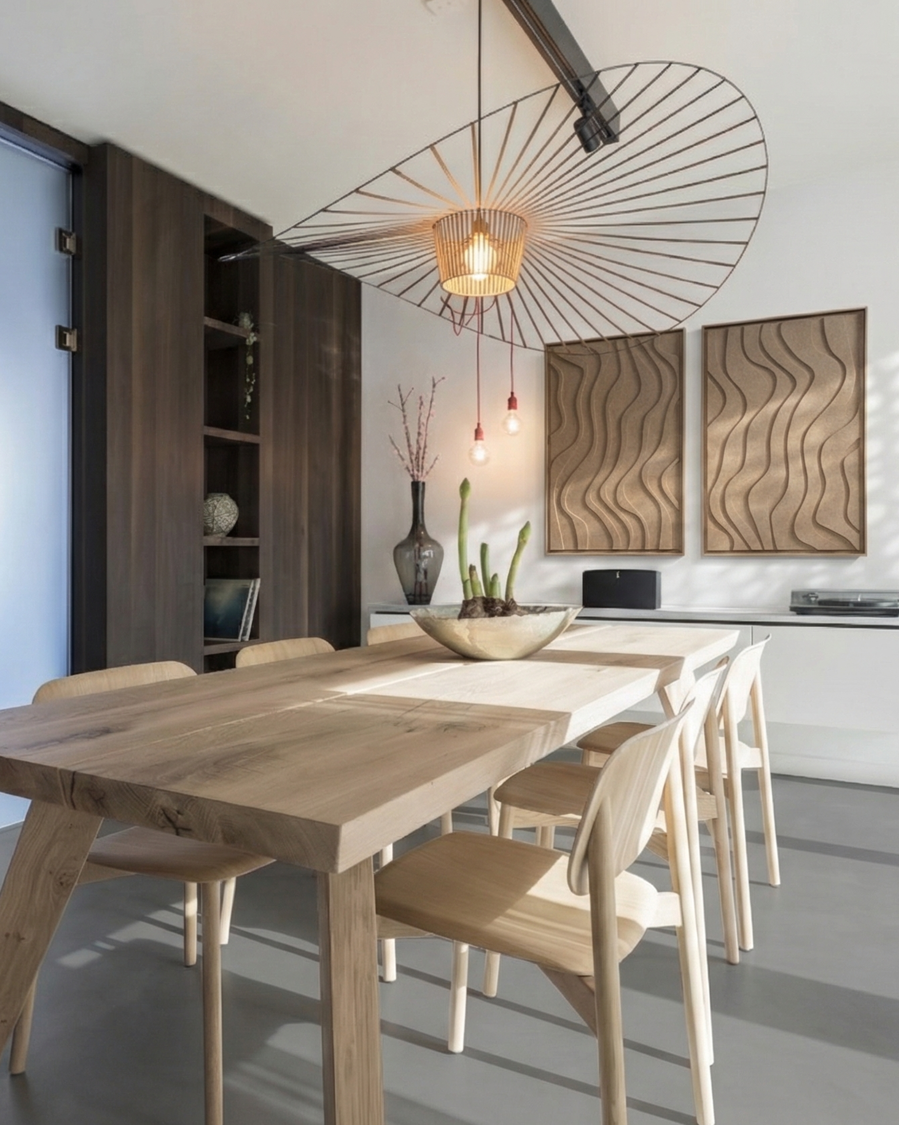 Deux panneaux FeltArt Oasis Pale Sand dans un intérieur contemporain